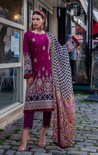 EA 513 LUXURY LAWN EMBROIDERED COLLECTION 2022